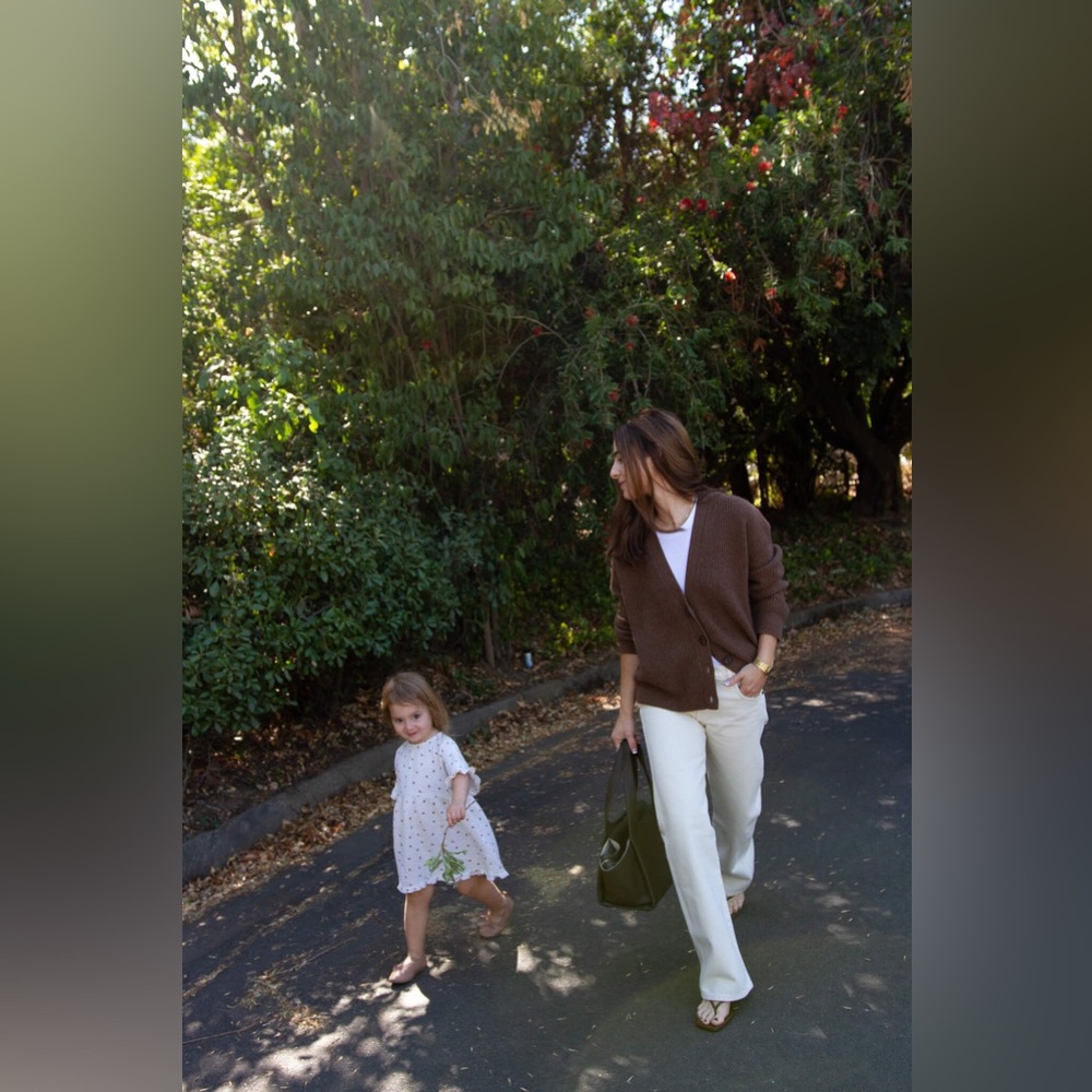 Jenni Kayne Cropped Cocoon Cardigan in Nutmeg (cashmere-wool blend) - Picture 5 of 8